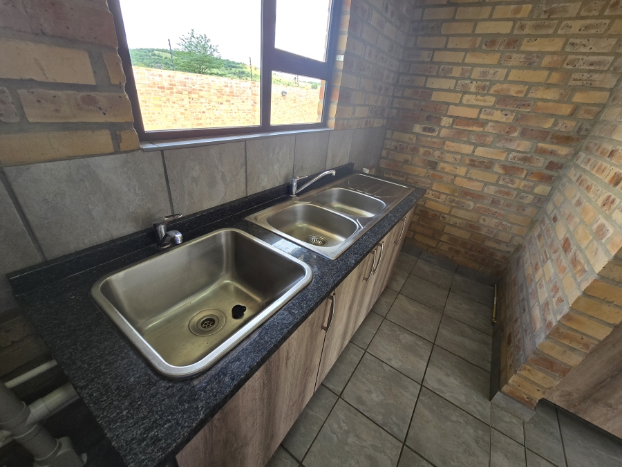 2 Bedroom Property for Sale in Wilkoppies North West